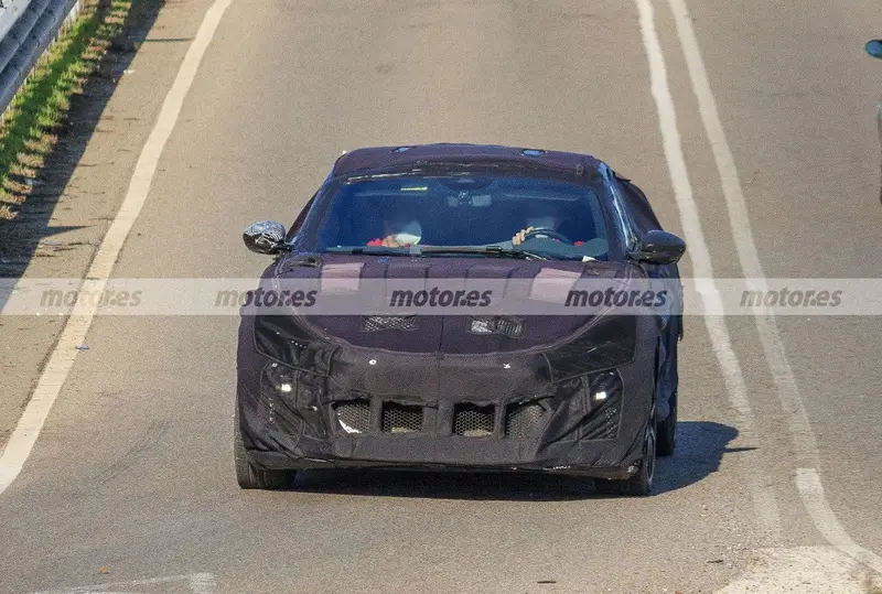 法拉利Purosangue最新諜照 或將於2023年夏季亮相